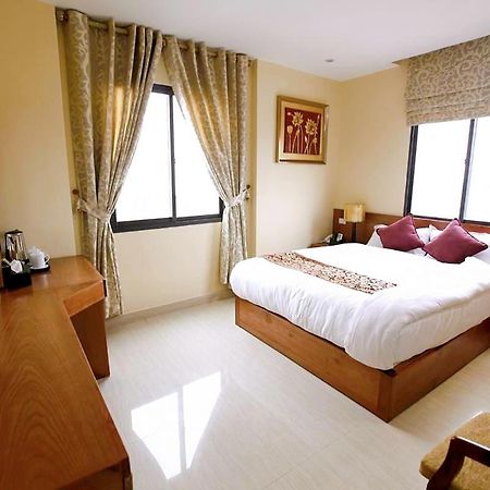 Hanoi B Hotel & Travel - 5 Mins Hoan Kiem Lake Dış mekan fotoğraf
